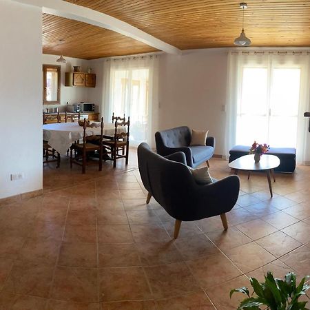Вилла Casa Orsini Nessa Экстерьер фото
